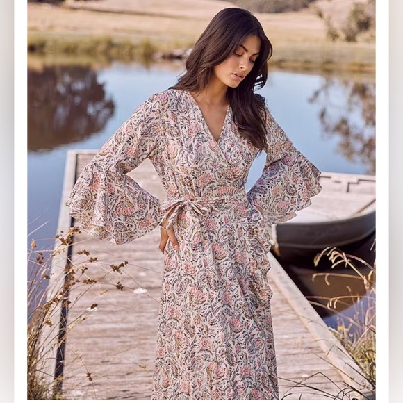 TALISMAN Vintage Lotus Floral Print Ruffle Detail Carly Wrap Dress Size Large - Picture 2 of 16